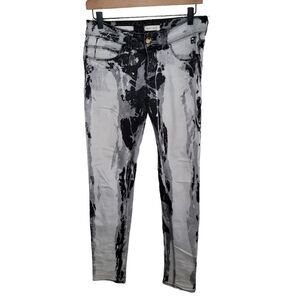 Silence + Noise high rise skinny twig denim jeans size 29